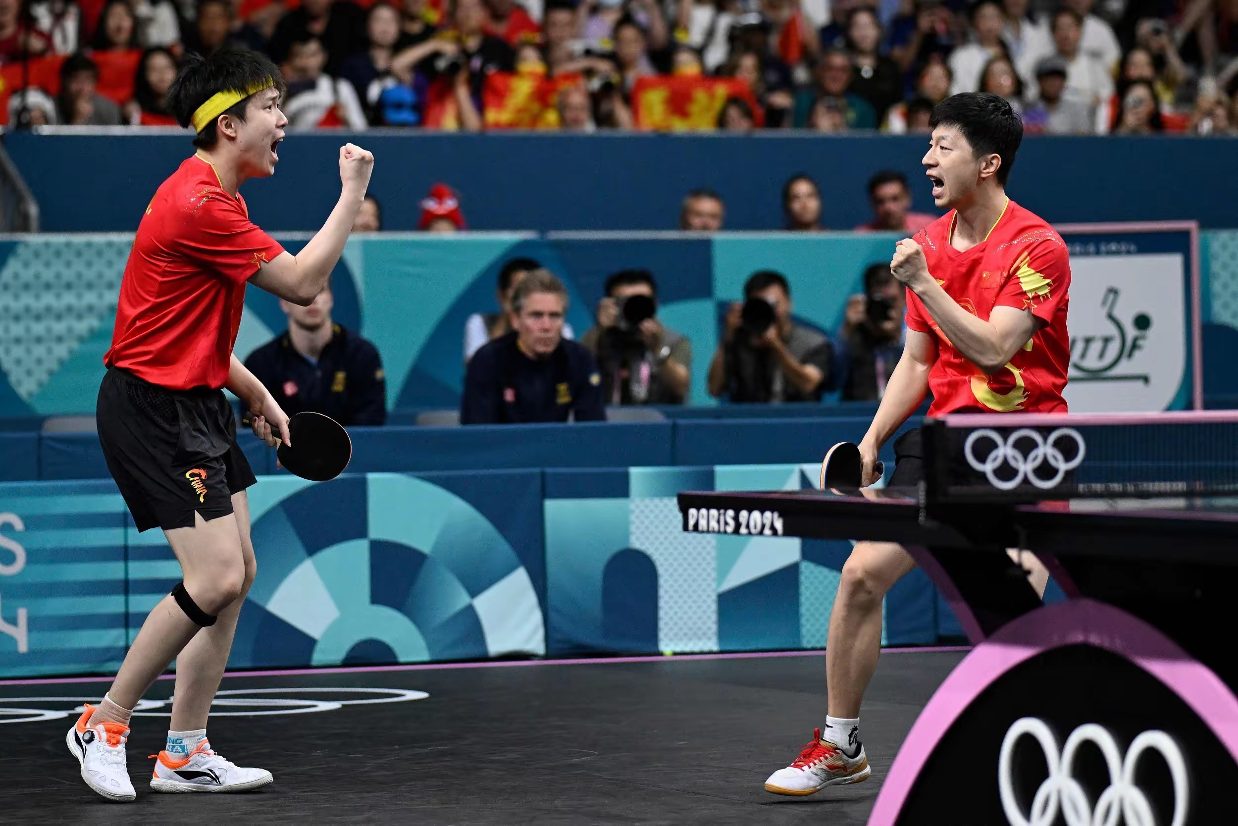 日本队险胜法国队,马龙带队取胜 日本队险胜法国队,马龙带队取胜