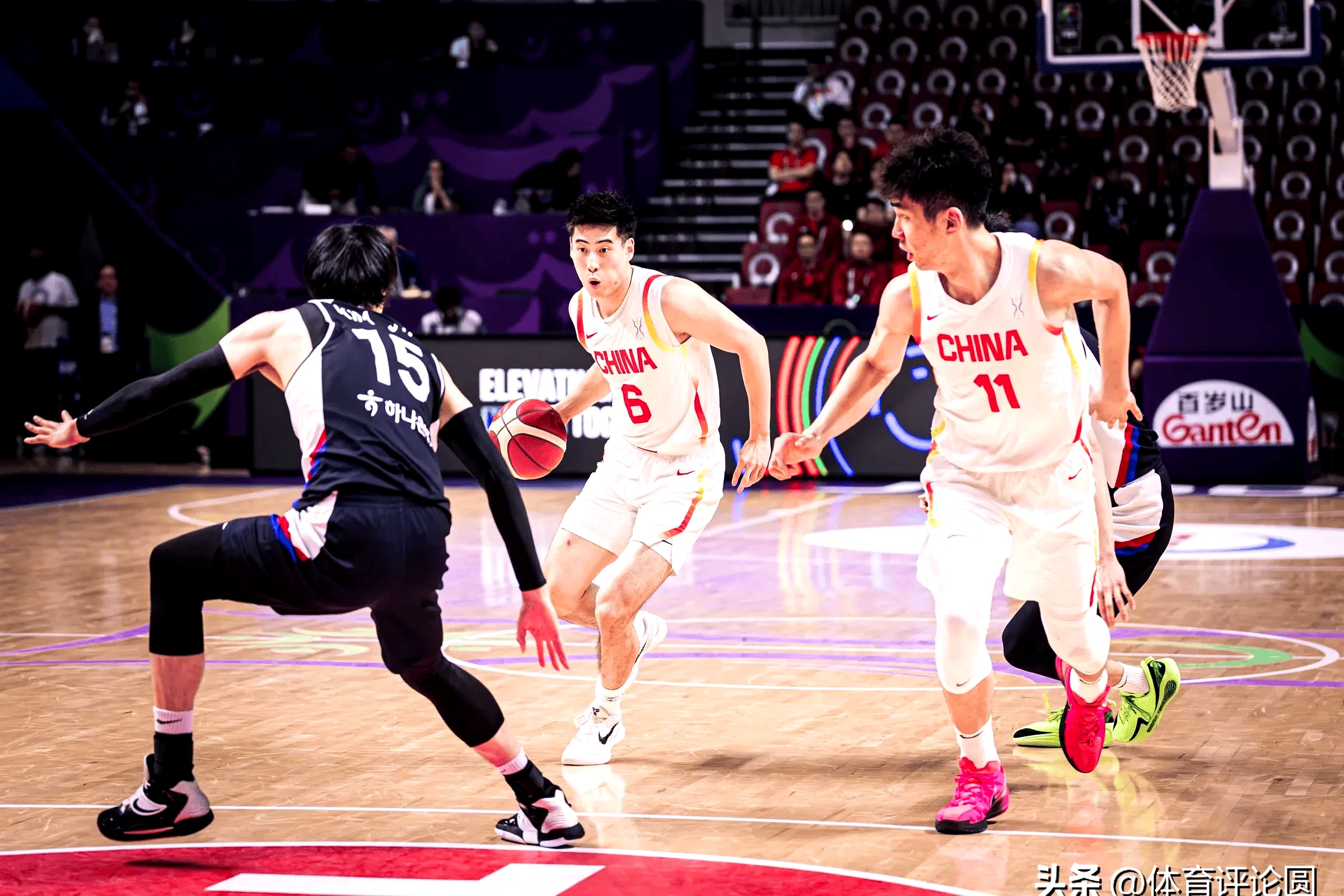 五场激烈对决，一队成功晋级四强