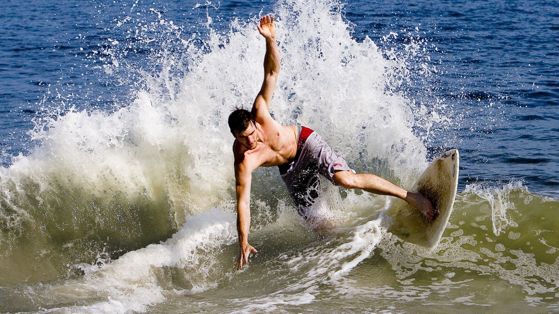 跨界的烽火台，许昕门线前的乒乓级扑救助葡萄牙队轻取英格兰