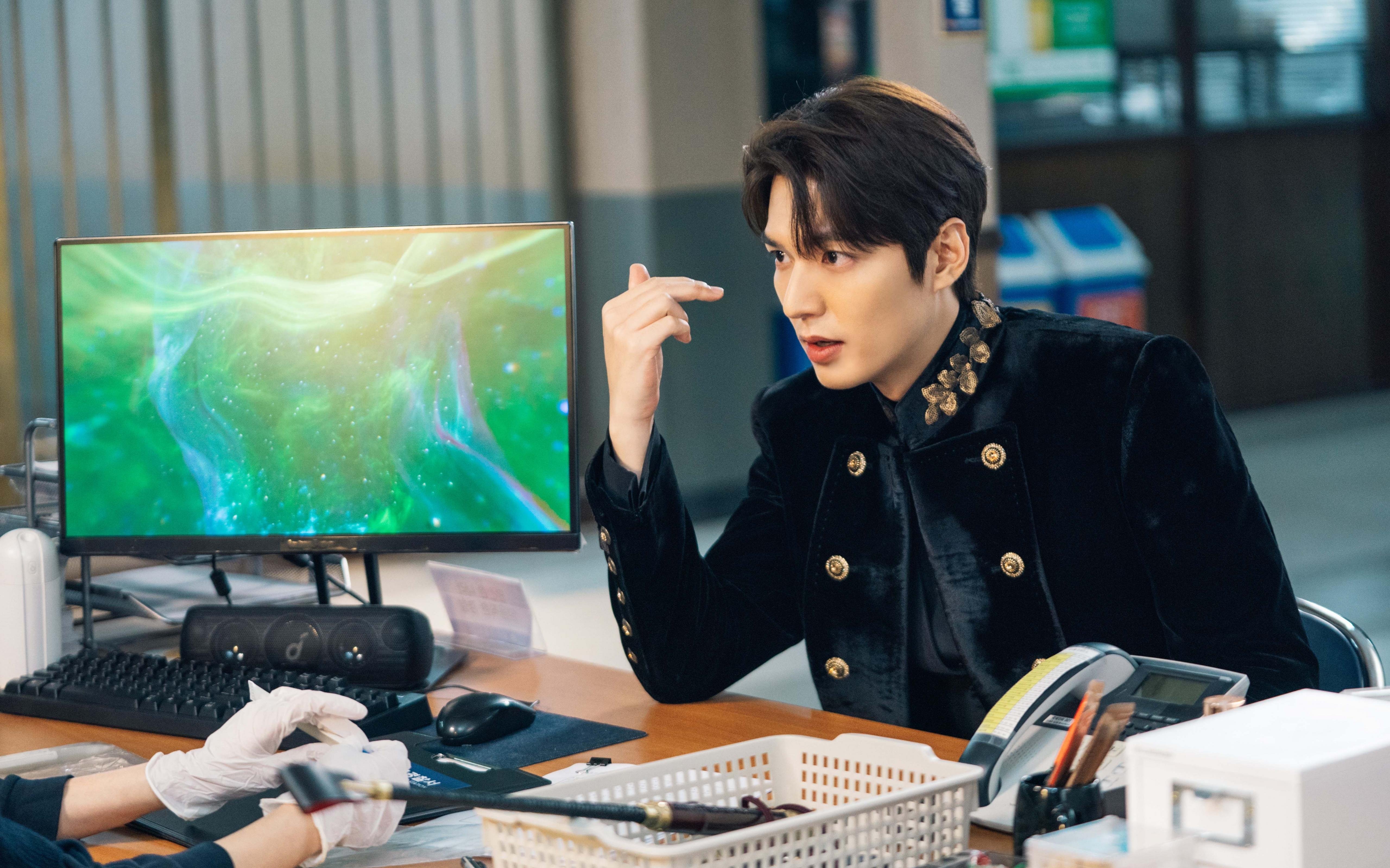 绿茵场的马龙，与球台边的马龙，一种胜利的双重含义