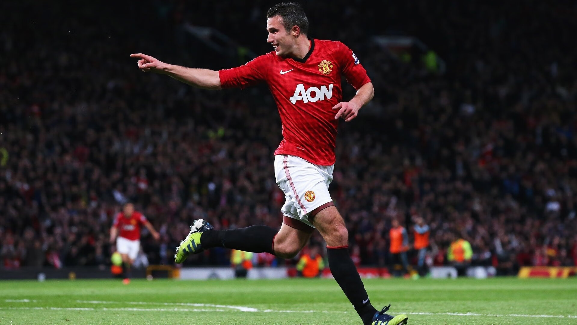 爱游戏娱乐-北境交响诗，当猛龙以钢铁姿态击溃开拓者，米切尔证明舞台越辽阔，他的琴弦越轰鸣