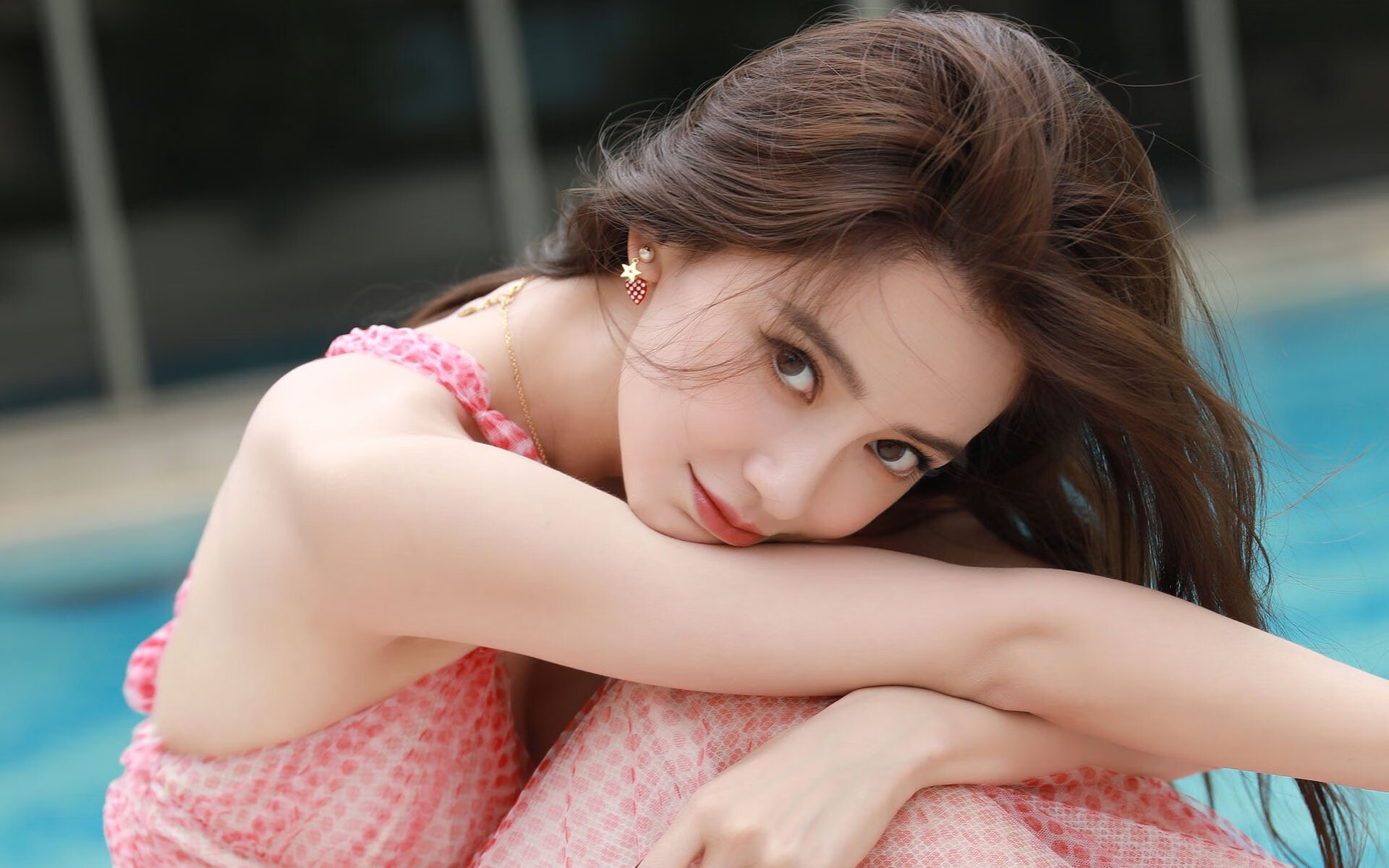 从哥斯达黎加的历史首胜，到卢卡库的致命终结—那一夜，比利亚雷亚尔上演逆袭狙击战